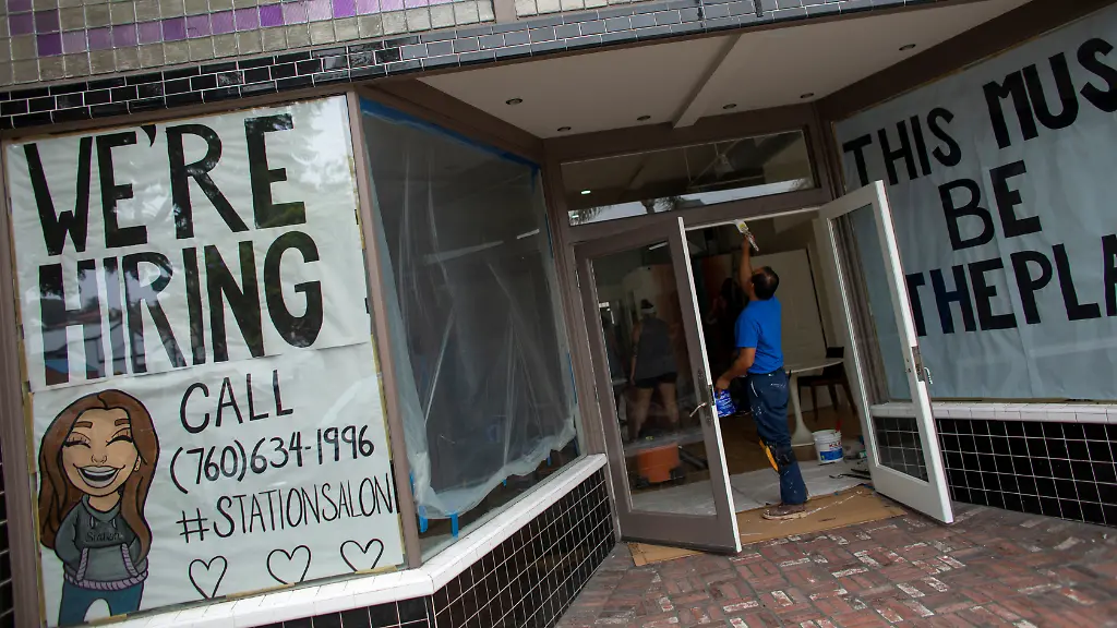 2020-07-30T223215Z-832381984-RC2Y3I9T3BNT-RTRMADP-3-USA-ECONOMY-GDP