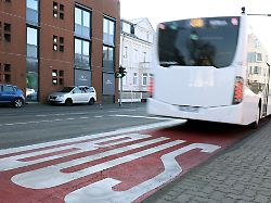 Ölverlust, Licht, Bremsen: TÜV findet Mängel an jedem fünften Bus