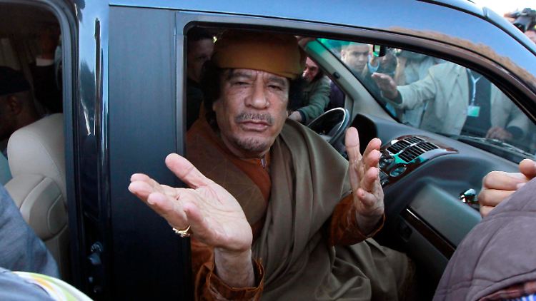 Diktator Gaddafi zeigt keine Bereitschaft, aufzugeben.