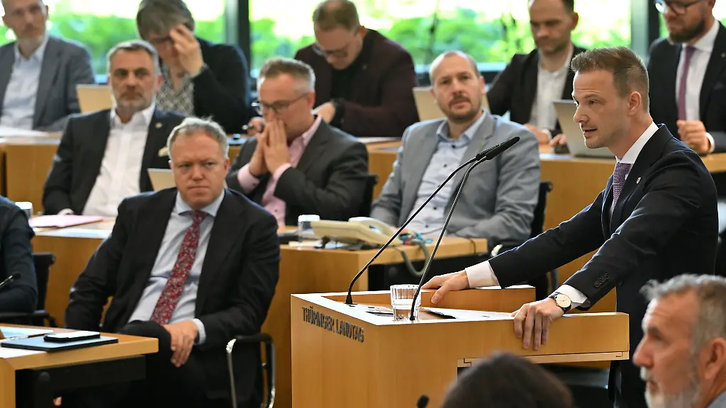 Wie-mit-den-Befunden-des-Thueringen-Monitors-umgehen-Damit-beschaeftigte-sich-eine-Regierungserklaerung-im-Thueringer-Landtag