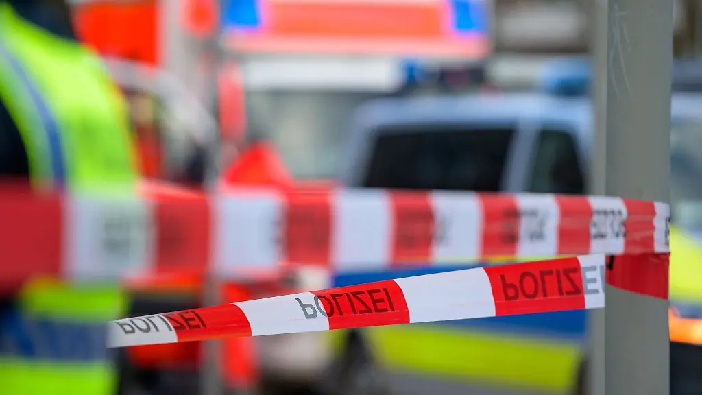 Polizei-findet-zwei-schwer-verletzte-Maenner-in-Markgroeningen