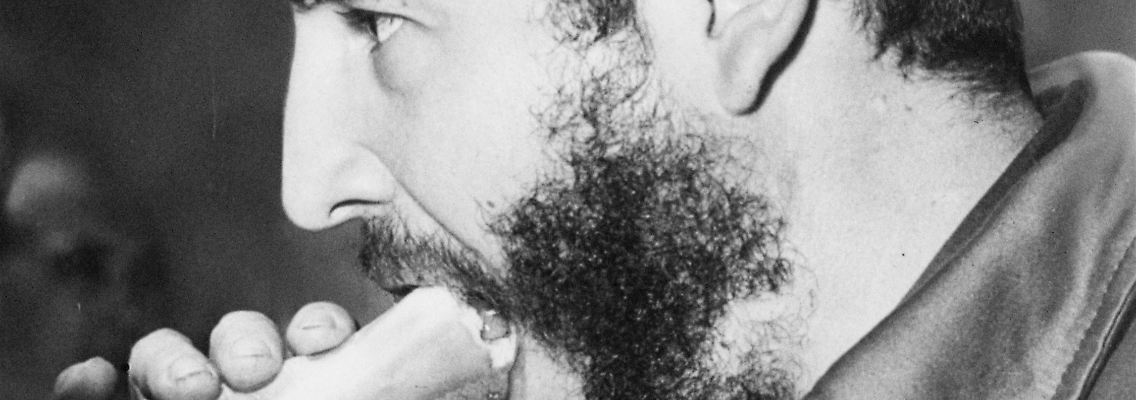 Revolutionsführer Castro in schwarz-weiß.