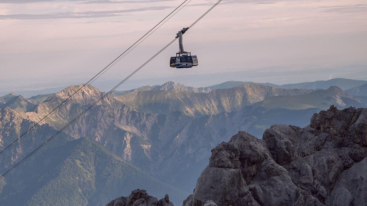 19-Jähriger verunglückt tödlich bei nächtlichem Aufstieg zur Zugspitze