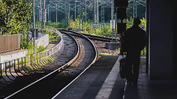 478899412