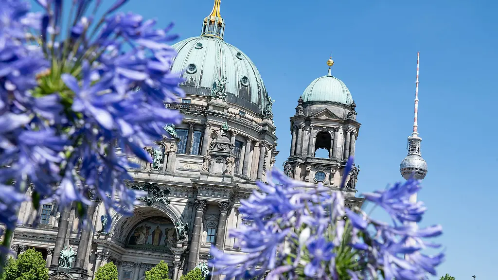 Das-Sommerwetter-haelt-weiter-an-in-Berlin-und-Brandenburg