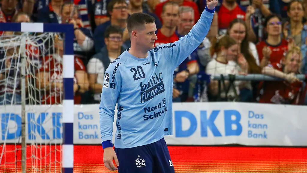 Kevin-Moeller-und-die-SG-Flensburg-Handewitt-spielten-beim-TVB-Stuttgart