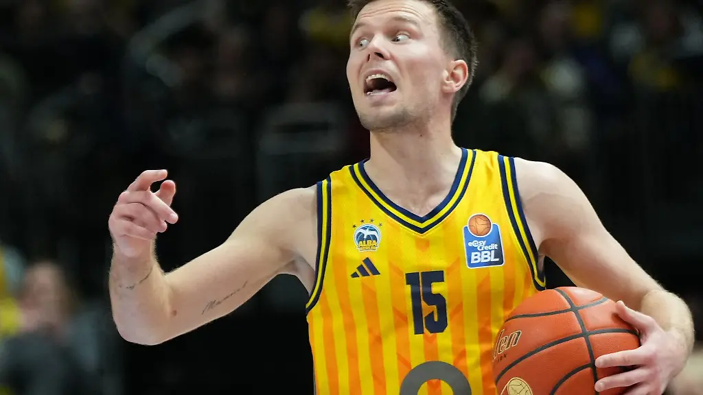 Albas-einziger-echter-Routinier-Martin-Hermannsson-31-fuehrte-sein-Team-zum-Sieg-in-Vechta-Archivbild