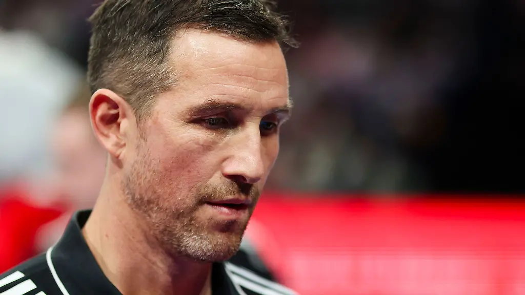 Trainer-Torsten-Jansen-und-der-HSV-Hamburg-hatten-Frisch-Auf-Goeppingen-zu-Gast