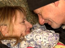 Simone Und Franz Die Verwendung Des Sendungsbezogenen Materials Ist Nur Mit Dem Hinweis Und Verlinkung Auf RTL Gestattet