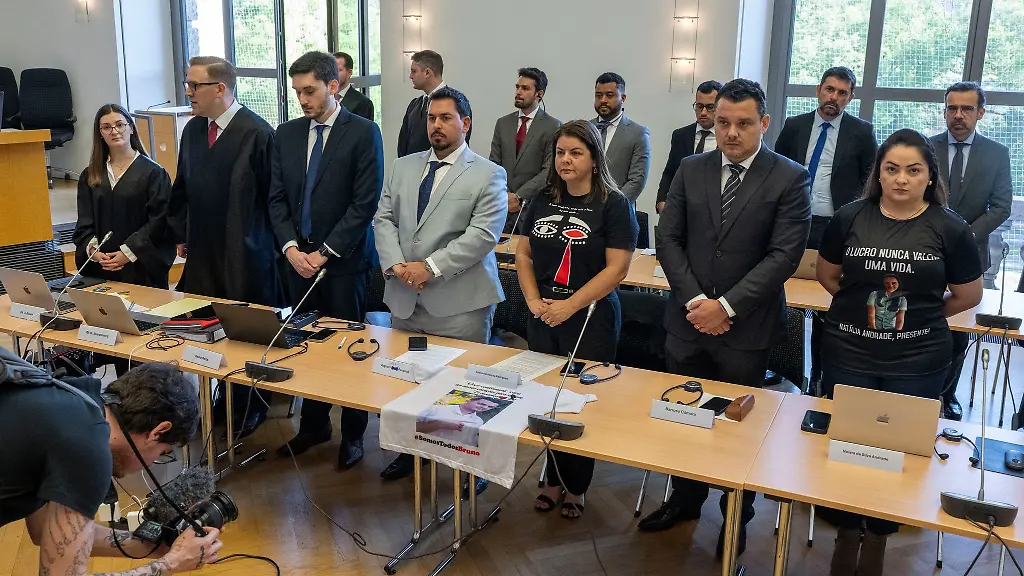 Die-Klaeger-im-Prozess-haben-teilweise-Angehoerige-verloren