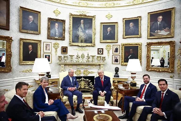 US-President-Donald-Trump-meets-with-Britain-s-King-Charles-III-in-the-Oval-Office-of-the-White-House-in-Washington-DC-on-April-28-2026
