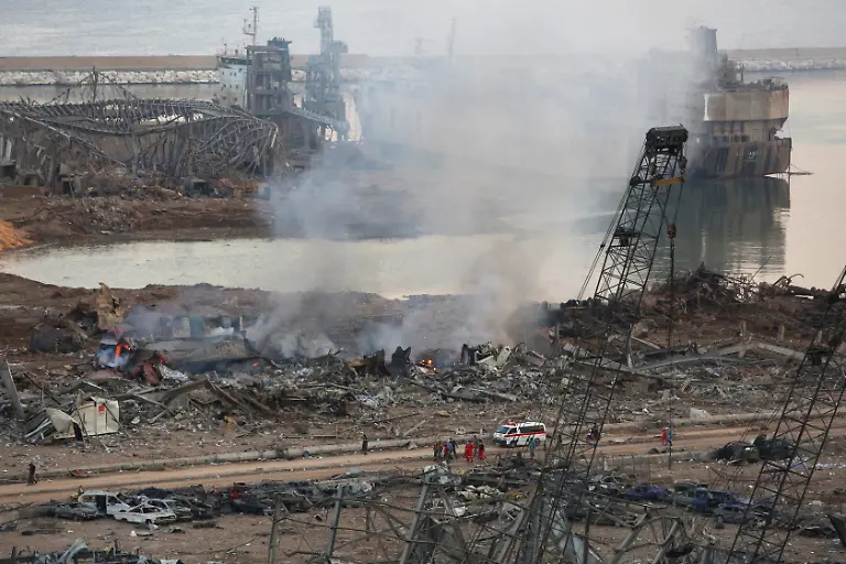 2020-08-05T040120Z-968544495-RC2G7I9K9GTL-RTRMADP-3-LEBANON-SECURITY-BLAST