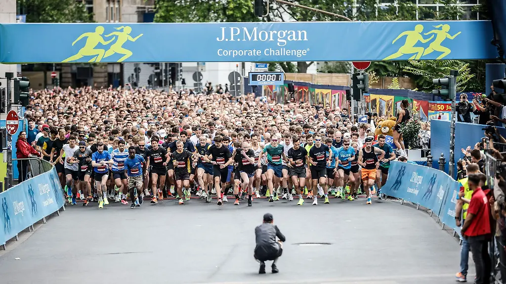 Zehntausende-Teilnehmerinnen-und-Teilnehmer-werden-zu-dem-Firmenlauf-erwartet