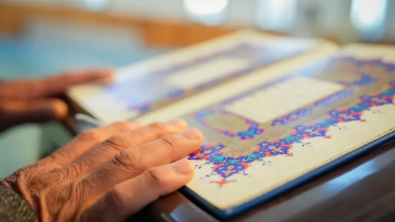 Muslims-including-elders-and-children-flock-to-mosques-during-the-days-of-the-month-of-Ramadan-to-worship-their-Lord-read-the-Qur-an-and-perform-the-Taraweeh-prayer-in-Gaziantep-Turkiye-on-March-5-2026