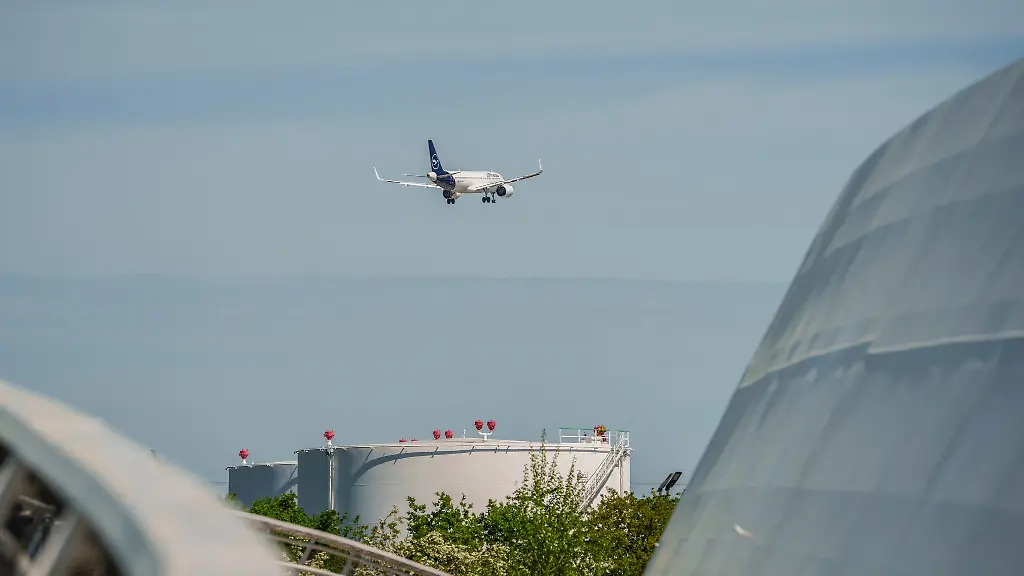 Lufthansa-verspricht-Passagieren-sicheres-Kerosin