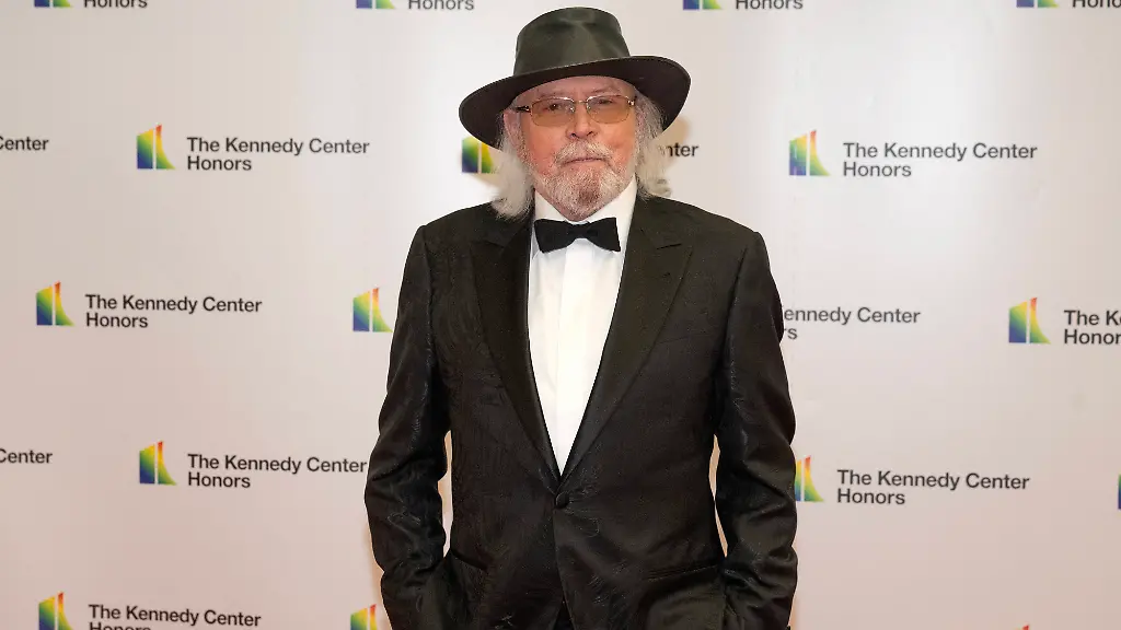 Barry-Gibb-arrives-for-the-Medallion-Ceremony-honoring-the-recipients-of-the-46th-Annual-Kennedy-Center-Honors-at-the-Department-of-State-in-Washington-DC-on-Saturday-December-2-2023-The-2023-honorees-are-actor-and-comedian-Billy-Crystal-acclaimed-soprano-Renee-Fleming-British-singer-songwriter-producer-and-member-of-the-Bee-Gees-Barry-Gibb-rapper-singer-and-actress-Queen-Latifah-and-singer-Dionne-Warwick