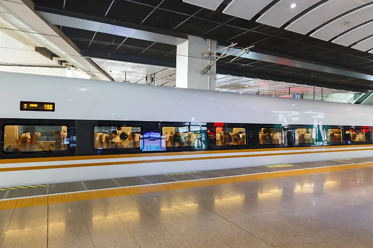 High-speed-train-car-wagon-Fuxing-high-speed-Beijing-South-railway-Station-in-China-Beijing-China-September-29-2019-High-speed-train-car-wagon-Fuxing-high-speed-Beijing-South-railway-Station-in-China