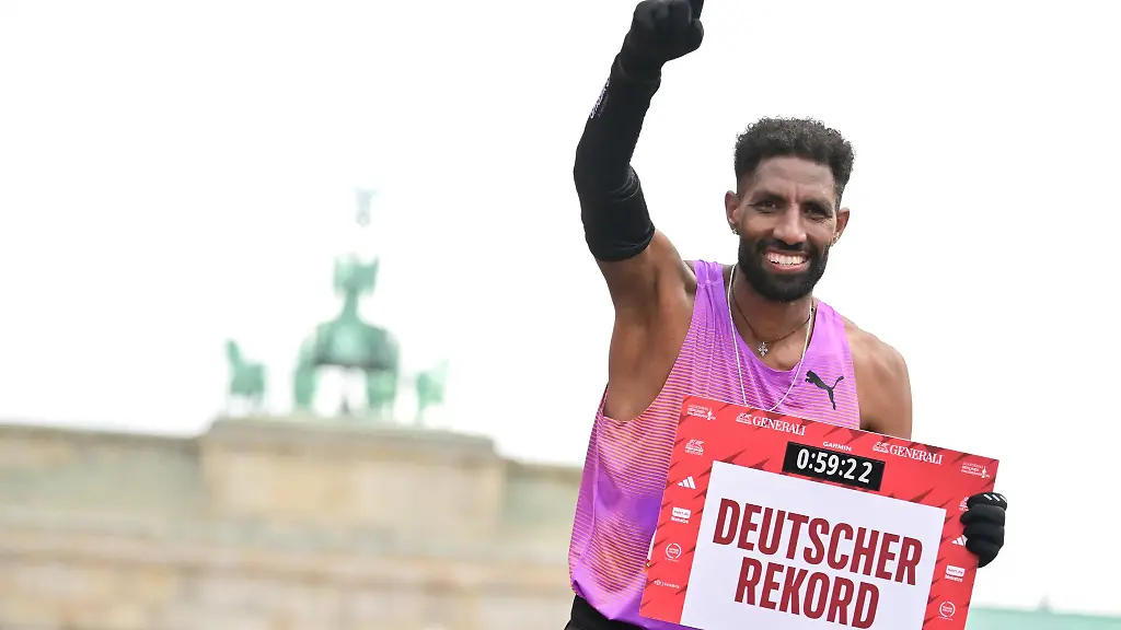 Wird-in-Frankfurt-zum-Gejagten-Marathon-Rekordler-Amanal-Petros