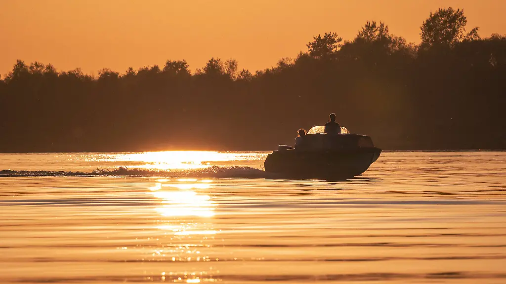 Vom-Bootfahren-bis-Urban-Sketching-Neue-Outdoor-Hobbys-bieten-im-Sommer-Abenteuer-direkt-vor-der-Haustuer