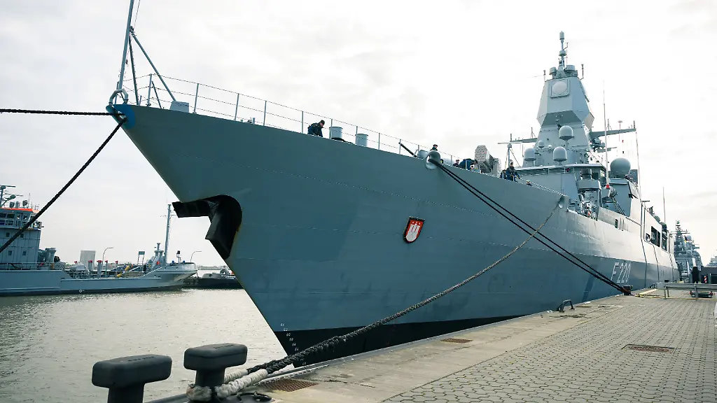 6087f41bf8b344d3777432c6d931572d