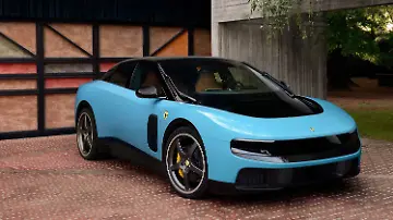 FERRARI_LUCE_FRONT_3Q_16x9_RGB_WEB_SOCIALS (1)