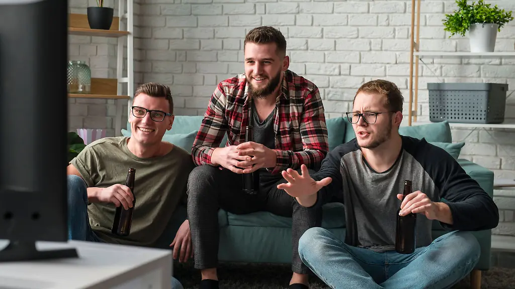 Fussball-live-ohne-lange-Verzoegerung-Waipu-tv-startet-neuen-Sport-Modus