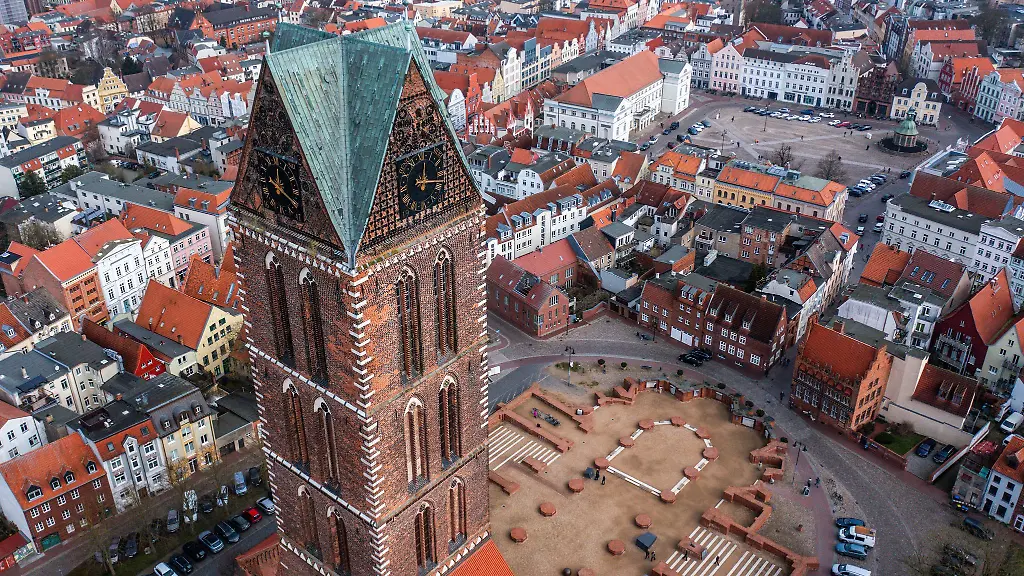 An-der-Hochschule-Wismar-ist-mit-dem-Bau-eines-Laborgebaeudes-begonnen-worden