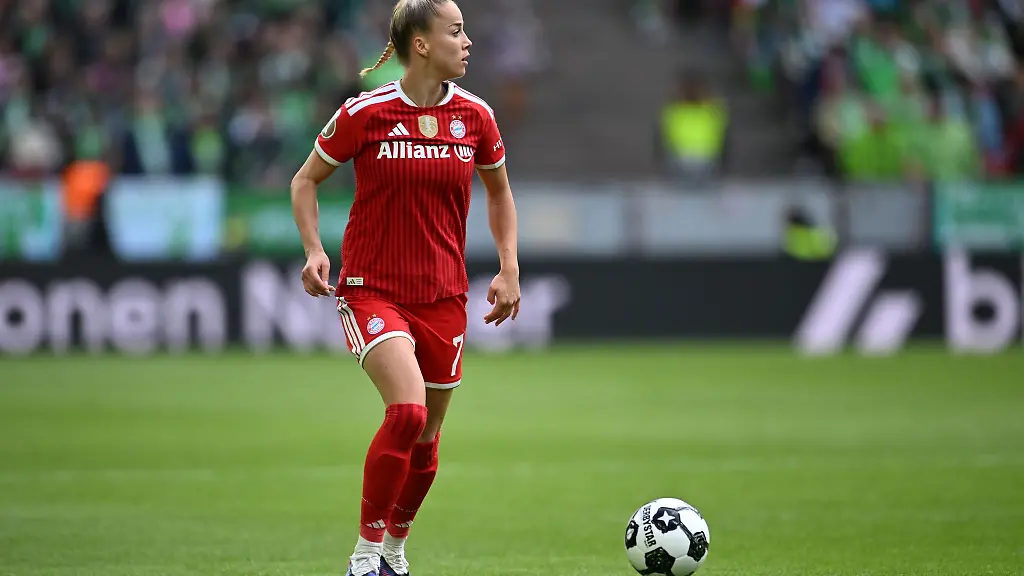 Giulia-Gwinn-hat-zuletzt-mit-einer-Bandage-gespielt