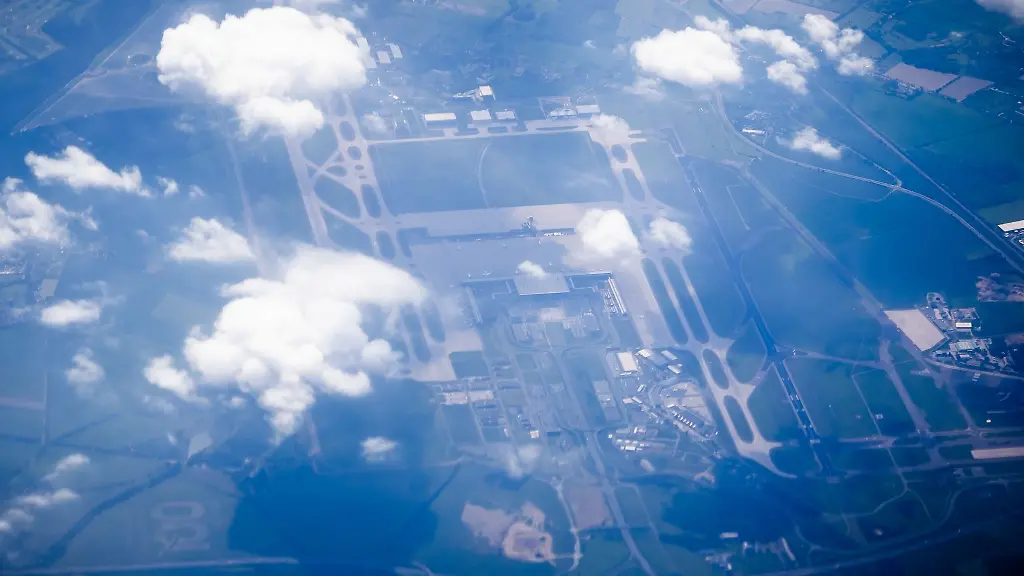 Die-private-Initiative-Expo-Berlin-2035-wirbt-fuer-eine-Weltausstellung-mit-einem-Hauptgelaende-nahe-dem-Flughafen-BER-in-Brandenburg