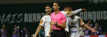 Match-between-Palmeiras-and-Novorizontino-for-the-Sao-Paulo-state-championship-Barueri-SP-04-03-2026-Paulista-Championship-Palmeiras-vs-Novorizontino-Referee-Matheus-Delgado-Candancan-in-the-match-between-Palmeiras-and-Novorizontino-valid-for-the-1st-game-of-the-final-of-the-Paulista-Championship-Serie-A-held-at-the-Arena-Crefisa-Barueri-stadium-in-the-city-of-Barueri-this-Wednesday-March-4-2026