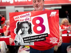 Mehrheit für Wochenarbeitszeit: Selbst SPD-Anhänger unterstützen Abschaffung des Acht-Stunden-Tags