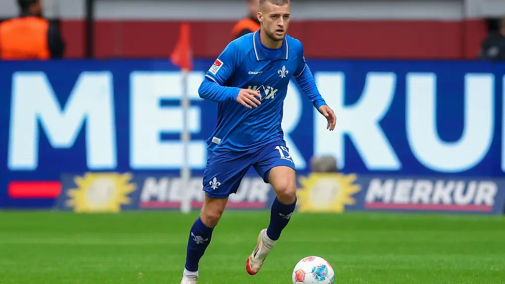 Bleibt-den-Lilien-erhalten-Fabian-Nuernberger