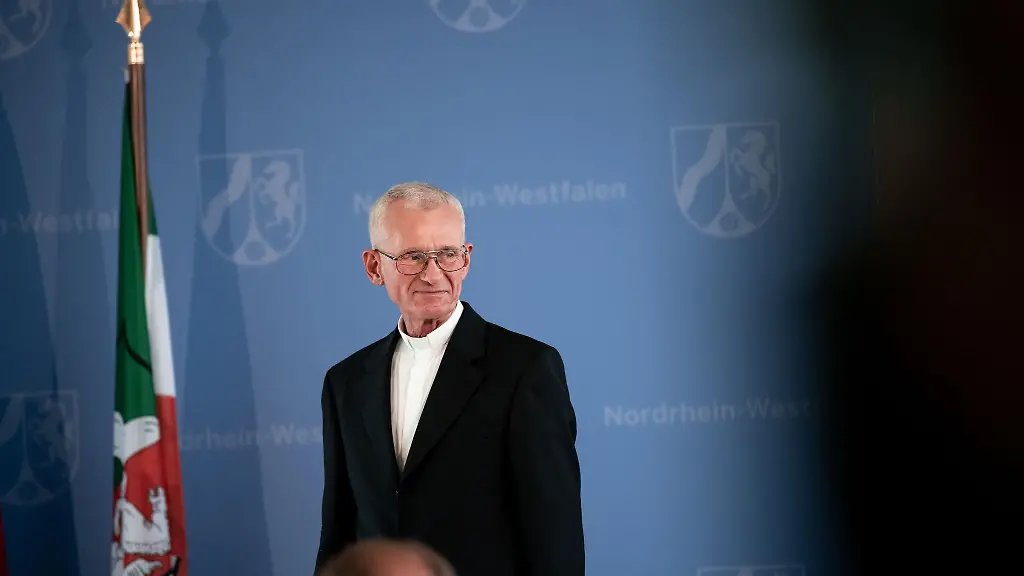 Das-Wirken-und-die-markante-Stimme-des-engagierten-Geistlichen-Franz-Meurer-sind-weit-ueber-die-Grenzen-seiner-Heimatstadt-Koeln-hinaus-bekannt