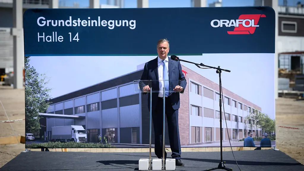 Der-Chef-von-Orafol-Holger-Loclair-setzt-Erweiterungsplaene-am-Stammsitz-Oranienburg-um