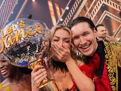 So knapp war es noch nie!: Anna-Carina Woitschack gewinnt 