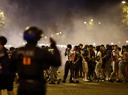 Eskalation auf Champs-Élysées: Festnahmen und Ausschreitungen nach Champions-League-Finale