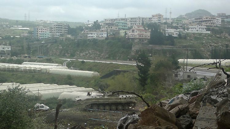 Panzer waren bereits am Wochenende vor Banias zu sehen.
