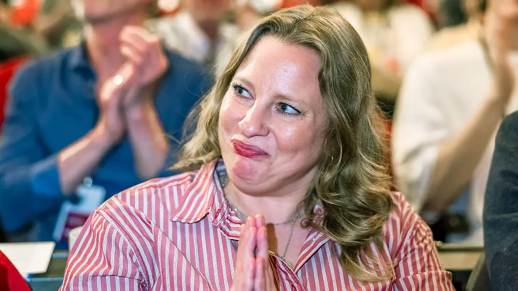 Das-BSW-Brandenburg-hat-die-Landesvorsitzende-Friederike-Benda-im-Amt-bestaetigt