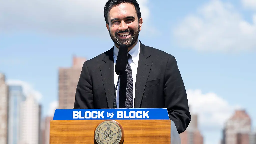 May-28-2026-Queens-New-York-United-States-New-York-City-Mayor-ZOHRAN-MAMDANI-D-speaking-at-a-press-conference-about-housing-in-Whitey-Ford-Field-in-Queens-New-York