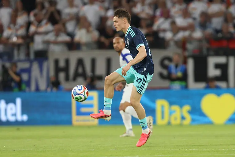 Florian-Wirtz-Deutschland-controls-the-ball-during-the-international-friendly-match-between-Germany-and-Finland-at-MEWA-Arena-on-May-31-2026-in-Mainz-Germany