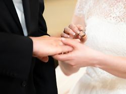 Begehrte Daten im Juni: An Schnapszahl-Terminen wird im Minutentakt geheiratet
