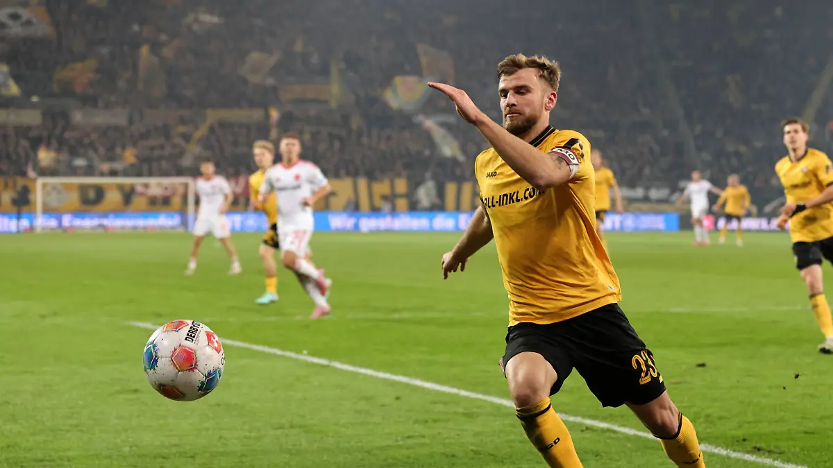 07-11-2025-Fussball-Saison-2025-2026-2-Fussball-Bundesliga-12-Spieltag-SG-Dynamo-Dresden-SGD-1