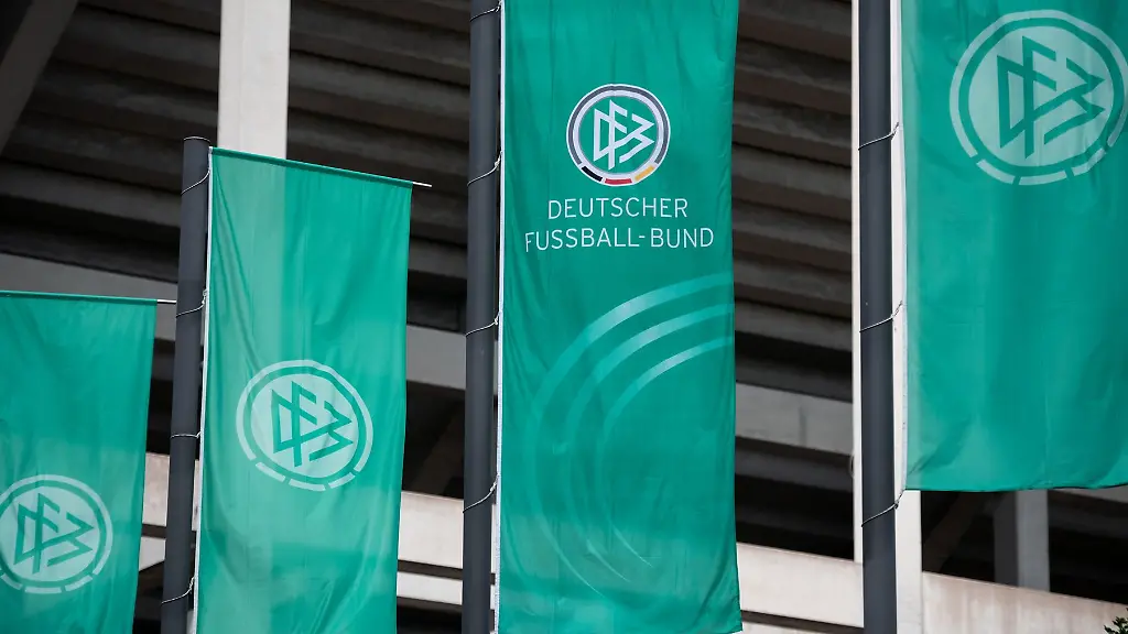 Die-hessische-Landtagsopposition-fragt-sich-warum-der-DFB-das-Finanzamt-wechseln-durfte