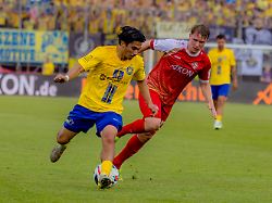 Würzburg steigt in 3. Liga auf: Lok Leipzig gelingt unrühmliches Triple in Aufstiegsrelegation