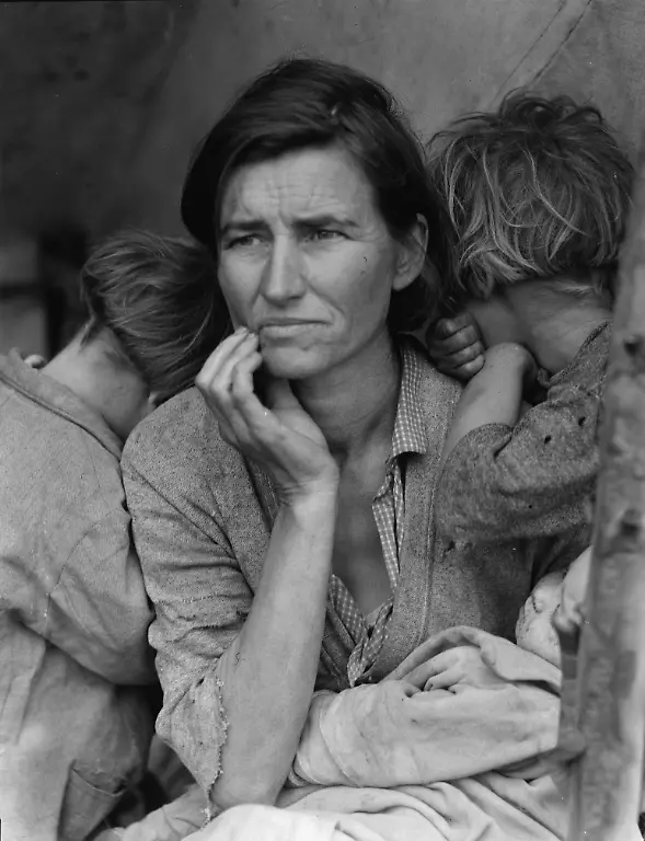 Destitute-pea-pickers-in-California-Mother-of-seven-children-Age-thirty-two-Nipomo-California-Artist-Dorothea-Lange