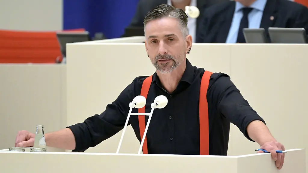 Der-SPD-Landtagsabgeordnete-Adler-begruendet-warum-das-Dunkelfeld-der-Kriminalitaet-staerker-ausgeleuchtet-werden-soll