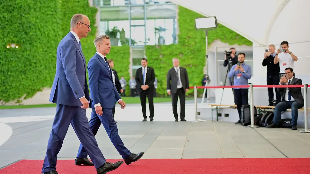 Merz-und-Magyar-wollen-nach-16-Jahren-neue-Wege-in-den-deutsch-ungarischen-Beziehungen-beschreiten