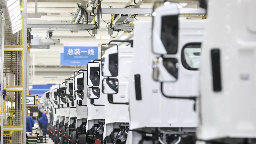 HUAI-AN-CHINA-AUGUST-26-2024-A-worker-is-working-on-an-automobile-production-line-at-BYD-Industrial-Co-LTD-in-Huaian-East-China-s-Jiangsu-province-Aug-26-2024