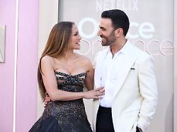 „Das passiert ständig“: Jennifer Lopez weist Dating-Gerüchte um Ted-Lasso-Star zurück