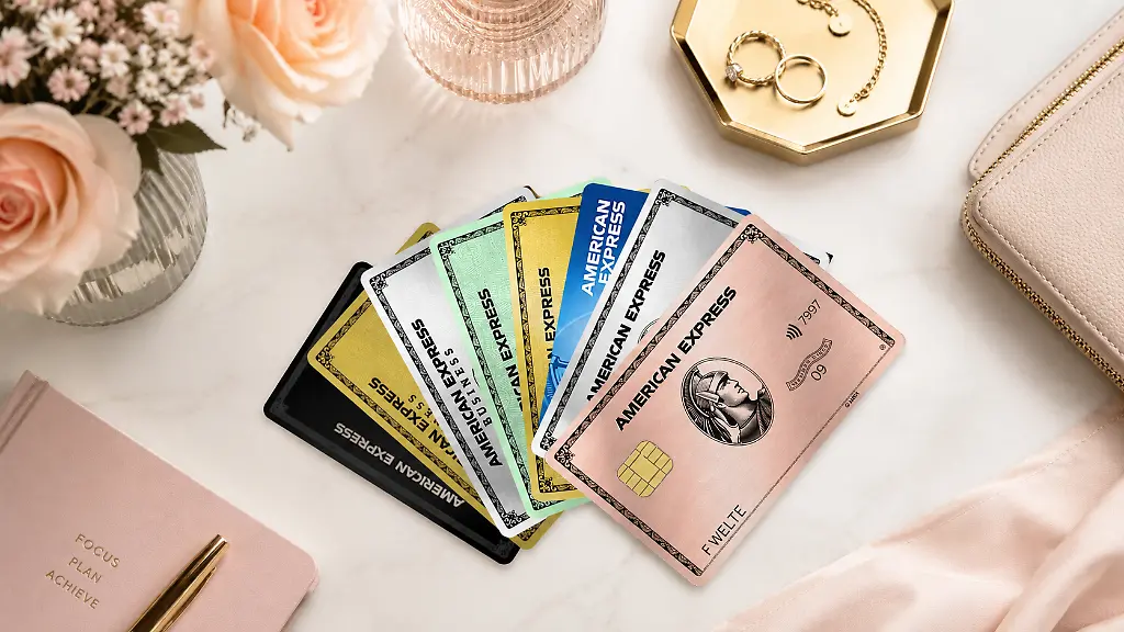 Bei-American-Express-steht-jede-Farbe-fuer-andere-Services-Kosten-und-Boni